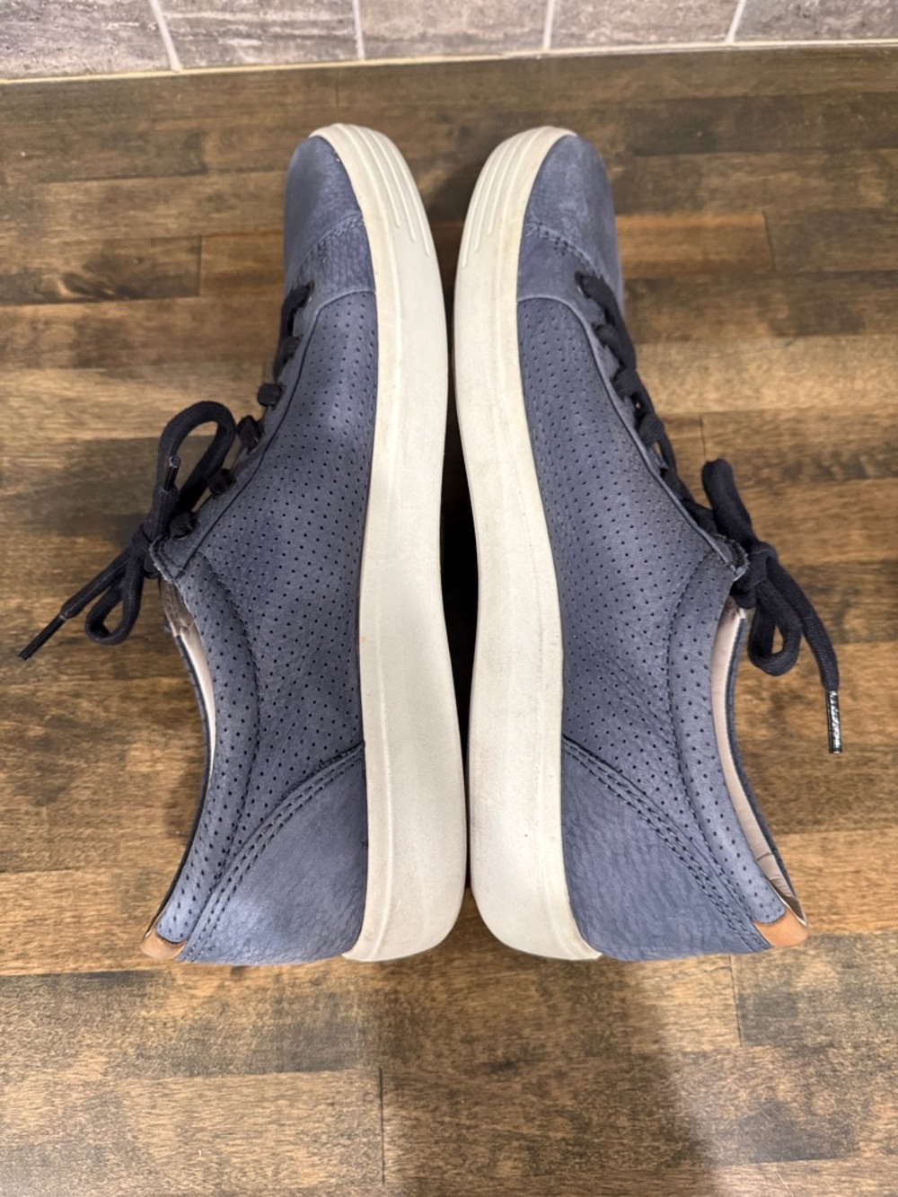 ECCO Soft 7 Marine Perforated Navy Low Top Sneakers Men's size 11 (EU 45) - Picture 7 of 13